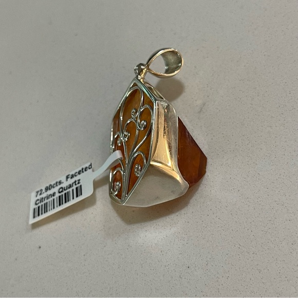One of a kind 72.90 carat faceted Citrine Quartz Pendant - Picture 10 of 11